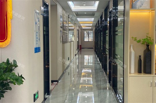 桂平蓝天口腔走廊环境 桂平蓝天口腔走廊环境