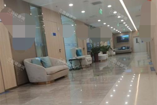 北京碧莲盛植发医院走廊
