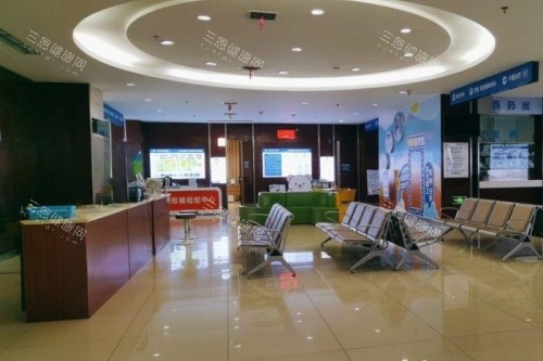 成都新视界眼科等待区