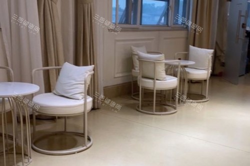 西安画美整形等待区