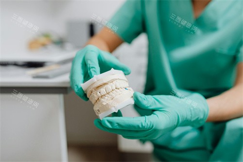 牙齿制作模型