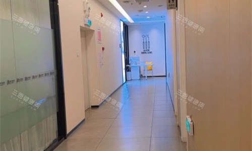 中山爱汇星医疗美容走廊图