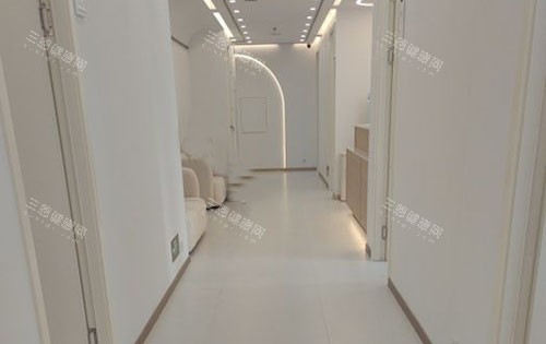 连云港媚眼整形走廊环境图 连云港媚眼整形走廊环境图