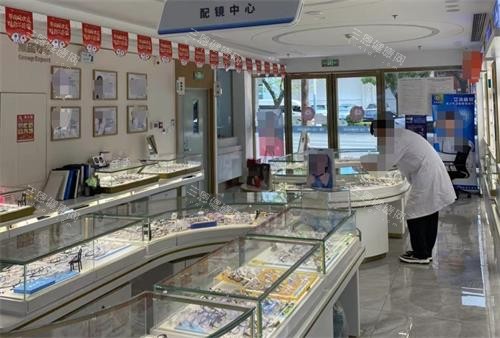 哈尔滨华厦眼科怎么样？南岗区长江路28-8号|近视手术口碑好|服务贴心