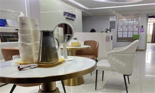 广州美莱整形休息区图