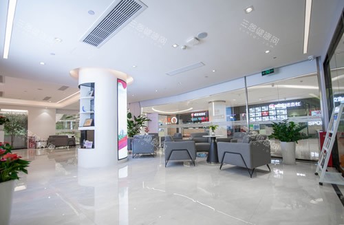 广州广大口腔大厅休息区 广州广大口腔大厅休息区