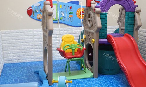 西安团圆口腔小孩休闲娱乐区