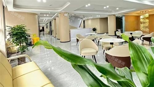 内江资中启明口腔休息区