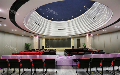 长沙亚韩医学美容医院会议室 长沙亚韩医学美容医院会议室