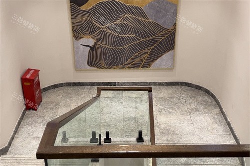 兰州臻韩美学医美容楼梯间 兰州臻韩美学医美容楼梯间