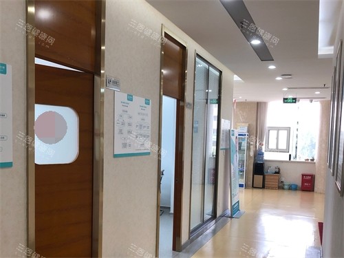 烟台德韩口腔诊疗区走廊