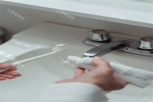 牙齿日常清洁 牙齿日常清洁