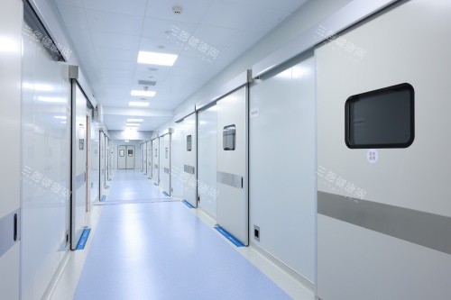 成都新桥口腔总院手术室外 成都新桥口腔总院手术室外