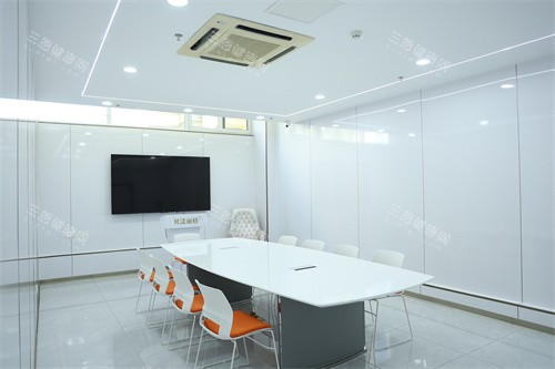 烟台贝漾丽和医疗美容资质齐全吗？医师团队和项目价格详细解析，建议看完再决定！