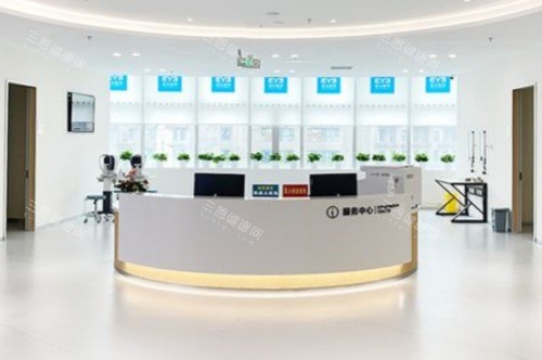 北京爱尔英智眼科医院服务中心