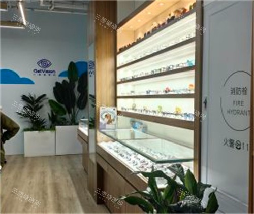 天津佳视得眼科眼睛展示区环境图 天津佳视得眼科眼睛展示区环境图