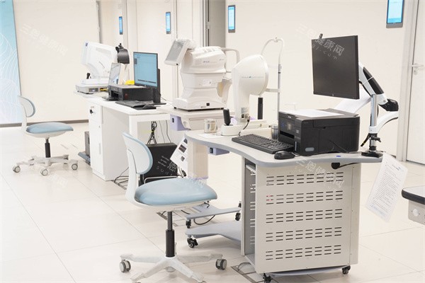 北京爱尔眼科医院眼睛检查设备 北京爱尔眼科医院眼睛检查设备