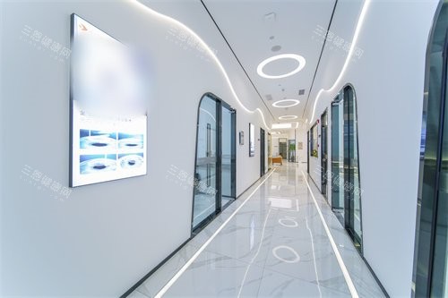安徽合肥沃瑞眼科医院走廊