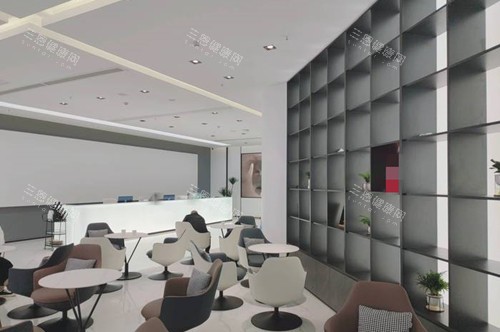 贵阳牙博士口腔大厅等候区环境 贵阳牙博士口腔大厅等候区环境