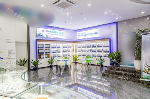 福州亮睛眼科怎么样？正规眼科医院|近视手术矫正+白内障治疗|技术强口碑好