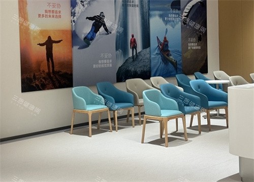 宁波爱尔眼科医院休息区 宁波爱尔眼科医院休息区