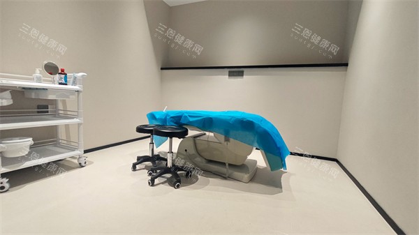 哈尔滨领艺医疗美容2楼治疗室环境 哈尔滨领艺医疗美容2楼治疗室环境