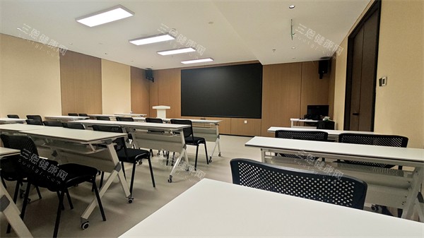 哈尔滨领艺医疗美容负一会议室环境 哈尔滨领艺医疗美容负一会议室环境
