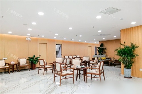 东莞美立方美容医院休息候诊区 东莞美立方美容医院休息候诊区