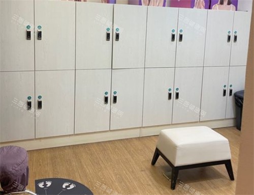 呼和浩特华医整形更衣间环境图 呼和浩特华医整形更衣间环境图