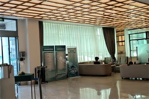 呼和浩特华医口腔大厅 呼和浩特华医口腔大厅