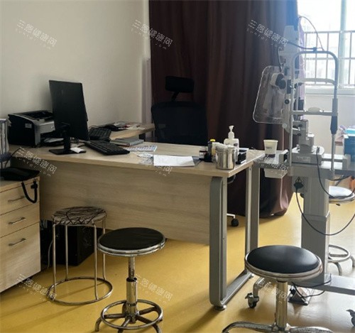 长沙宏朗眼科医生办公室 长沙宏朗眼科医生办公室