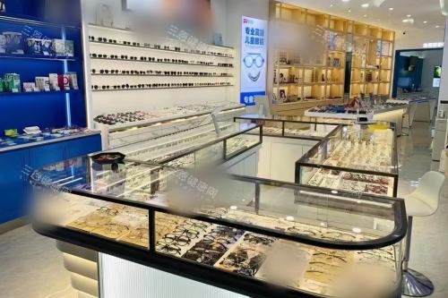 武汉观视界眼科医院配镜区 武汉观视界眼科医院配镜区