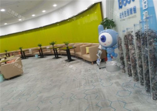 武汉佰视佳眼科等待区照片 武汉佰视佳眼科等待区照片