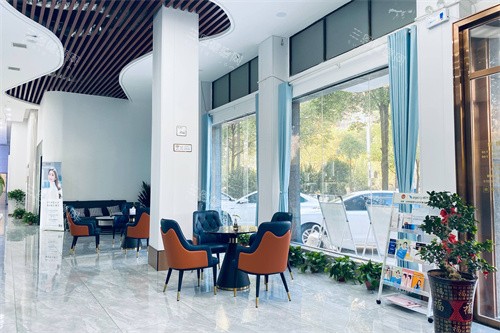 湘阴达飞口腔大厅休息区 湘阴达飞口腔大厅休息区