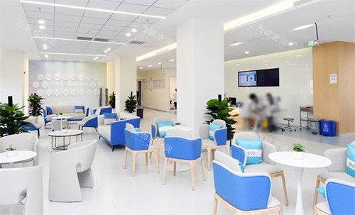 北京爱尔英智眼科休息区 北京爱尔英智眼科休息区