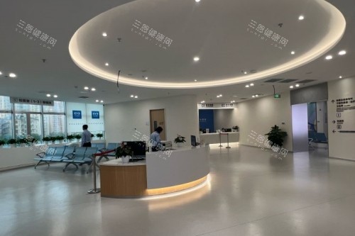 北京爱尔英智眼科医院大厅 北京爱尔英智眼科医院大厅