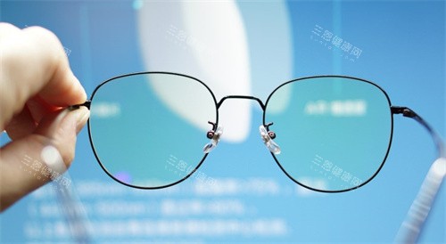 防蓝光近视眼镜 防蓝光近视眼镜