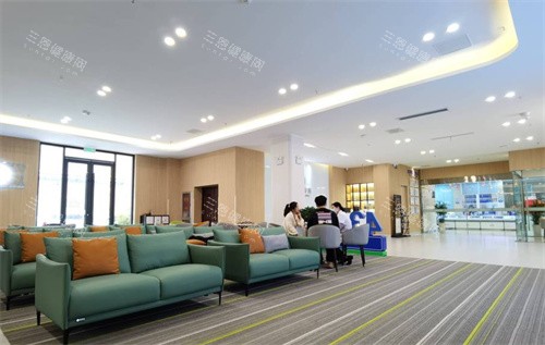 安庆施汉彬爱尔眼科大厅 安庆施汉彬爱尔眼科大厅