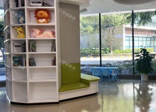 广州普瑞眼科内部一角环境