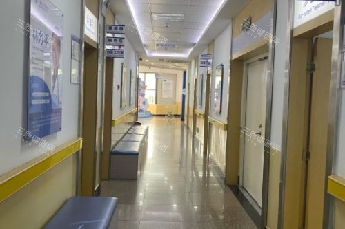 泉州华厦眼科候诊区