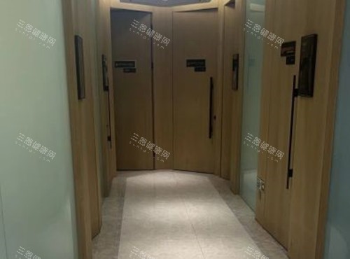 北京艺美整形内部过道环境