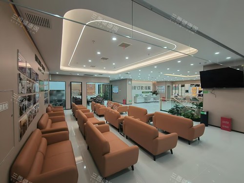 洛阳植得口腔等候区