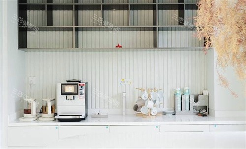 苏州光明眼科医院水吧台