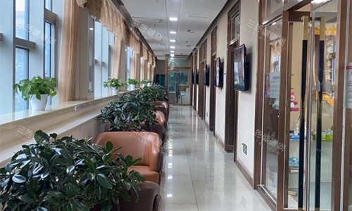 太原众植齿科走廊环境 太原众植齿科走廊环境