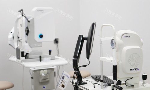 深圳普瑞眼科验光室