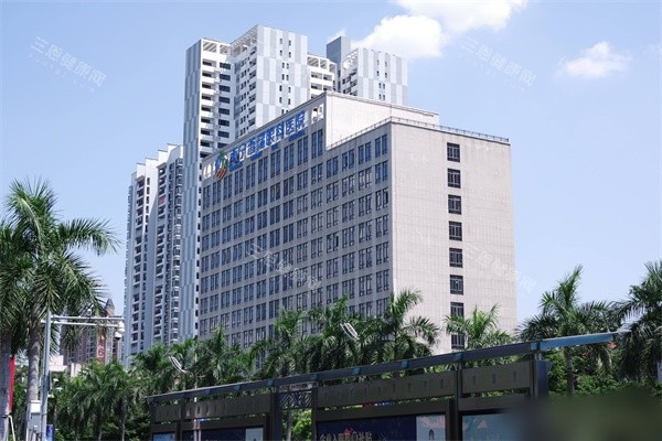 南宁普瑞眼科医院外景大楼 南宁普瑞眼科医院外景大楼