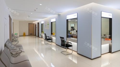 重庆爱尔眼科医院内部环境