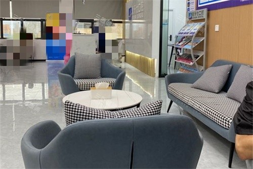 广安爱牙仕口腔休息候诊区 广安爱牙仕口腔休息候诊区