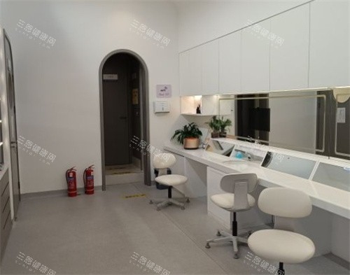 北京宁联西海眼科休息区