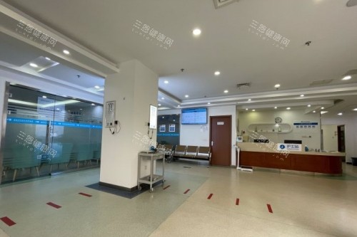 北京民众眼科医院大厅